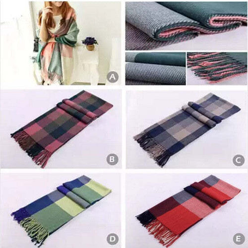 Load image into Gallery viewer, COLORAMA Reversible Shawl Full Of Colors
