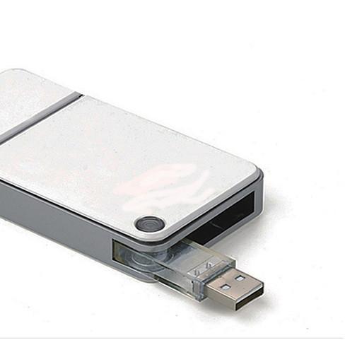 Load image into Gallery viewer, Chic Shaver - A Portable Travel USB Rechargeable Shaver
