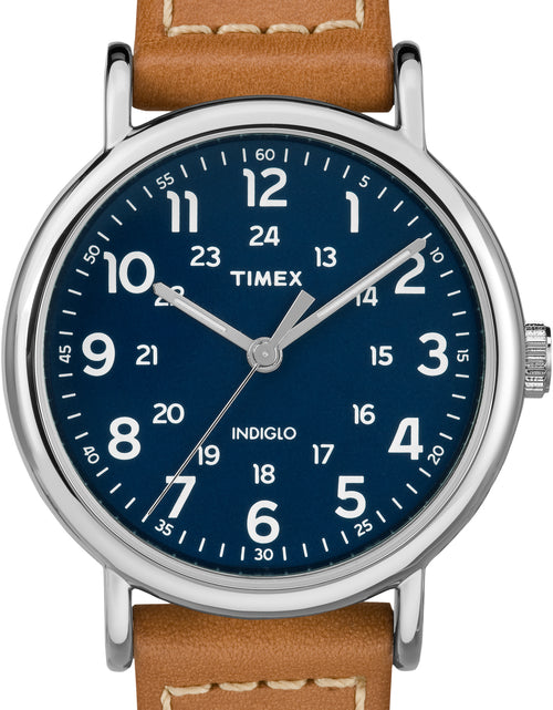 Load image into Gallery viewer, Timex Men&#39;s TW2R42500 Weekender 40 Brown/Blue Leather Strap Watch
